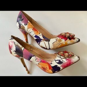 NEW Madison Floral Heels